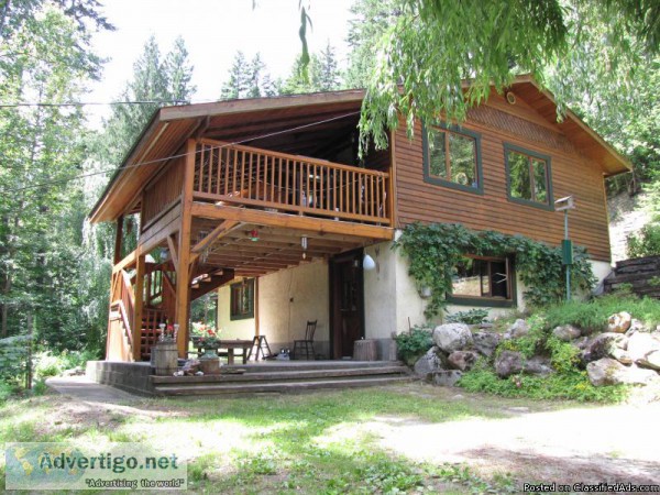 EnderbyMable Lake - Really cute 1500 SF home 55 Acres