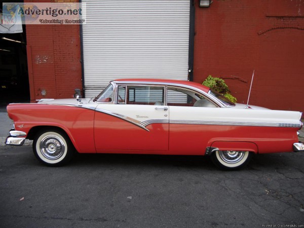 1956 Ford Victoria