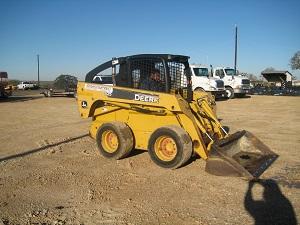 John Deere 325 2005 Skid Steer