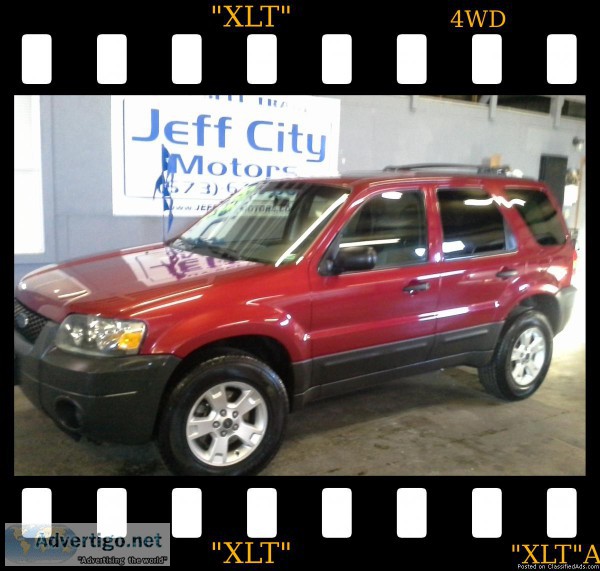 2005 FORD ESCAPE &quotXLT" 4-WHEEL DRIVE SUV  LEATHER  SUNRO