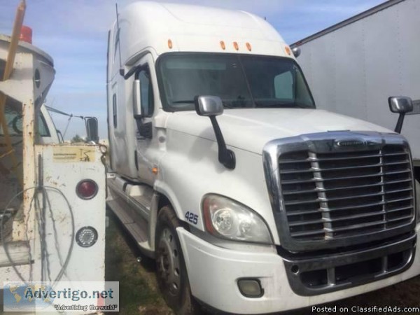 2009 Freightliner Cascadia - RTR 5113210-01