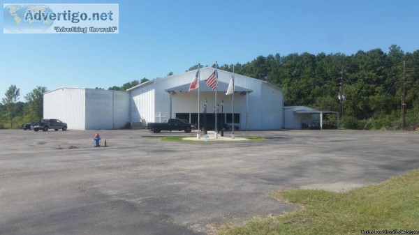 commercial 26000 sq.ft. officewarehouse 4 acres. Humbletx.