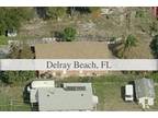 Pre-foreclosure Land for sale in Delray Beach FL