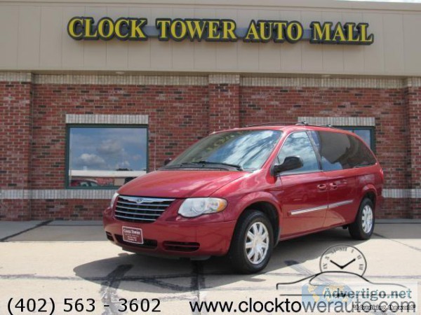 2005 Chrysler Town and Country Touring