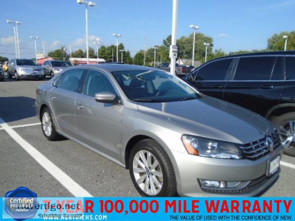 2013 Volkswagen Passat SEL Premium PZEV