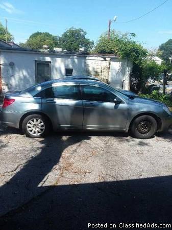 2010 Chrysler Sebring Sedan 4D