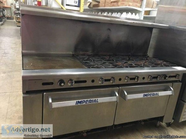 USED - 8 BURNER GAS RANGE WITH GRIDDLE