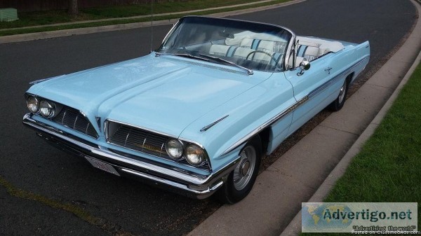 1961 Pontiac Bonneville Convertible 389 Tri Power 8 lug 4 Speed