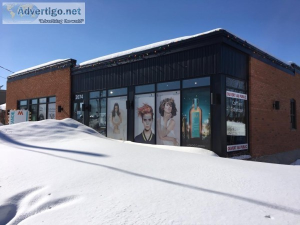 Commercial building well located on Cure-Labelle in St-Jerome