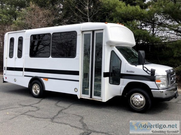 2009 Ford E450 Wheelchair Shuttle Bus For Sale (A4999)