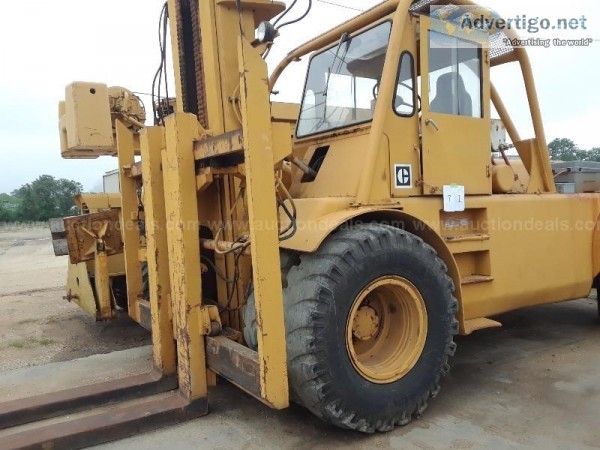 Caterpillar Tow Motor Forklift