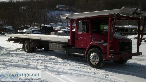 2000 FREIGHTLINER FL-70 4 CAR HAULER