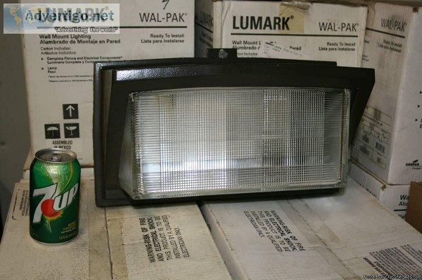 Lumark Wal-Pak 250W Bronze Security Light -