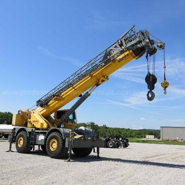 2010 Grove RT890E Hydraulic Crane