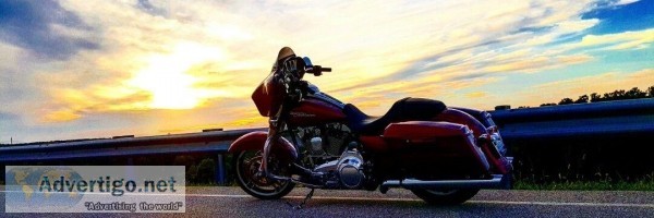 Harley davidson street glide special low miles