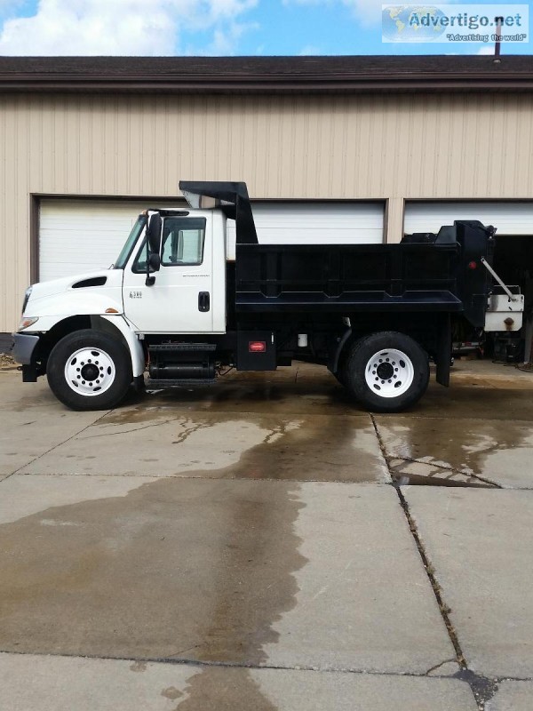 2006 International 4300 DT466