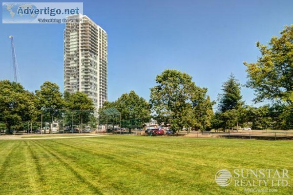 Metrotown 2 Bed 2 Bath Condo w Balcony  The MET