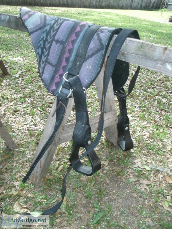 Bareback saddle