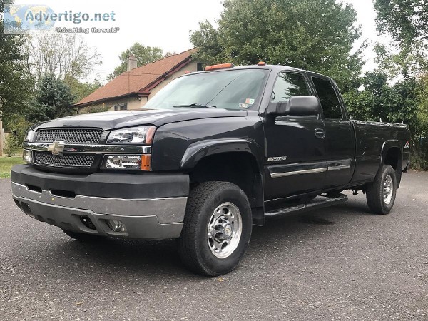 2004 Chevrolet Silverado 2500HD LS Ext Cab Long Bed 4WD