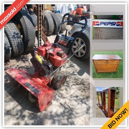 Kingston Estate Sale Online Auction - McIvor Road (STORAGE)