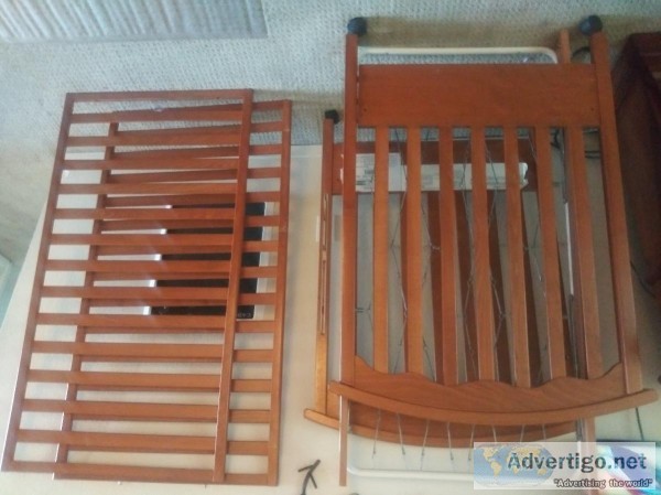 Baby crib pecan color