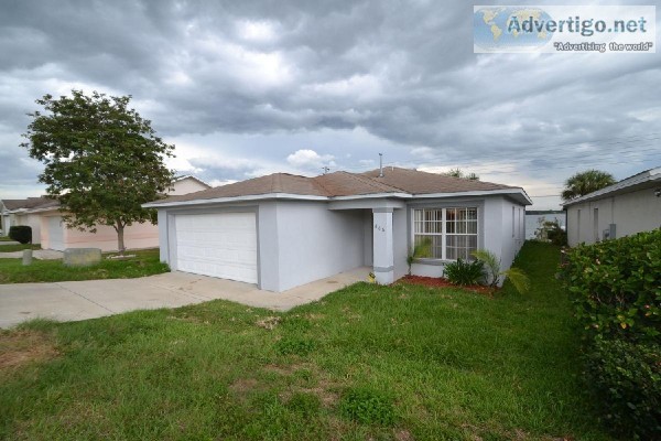 Welcome to 806 Marcia Loop Winter Haven FL 33884