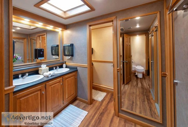 Luxury Portable Toilets For Rent in the Northeast