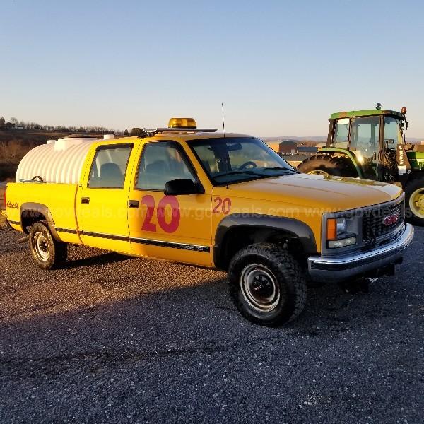 2000 GMC Sierra Classic 2500 Crew Cab Short Bed 4WD