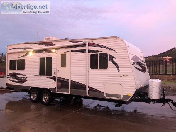 By Owner 2013 26 ft. Forest River Stealth SK2112