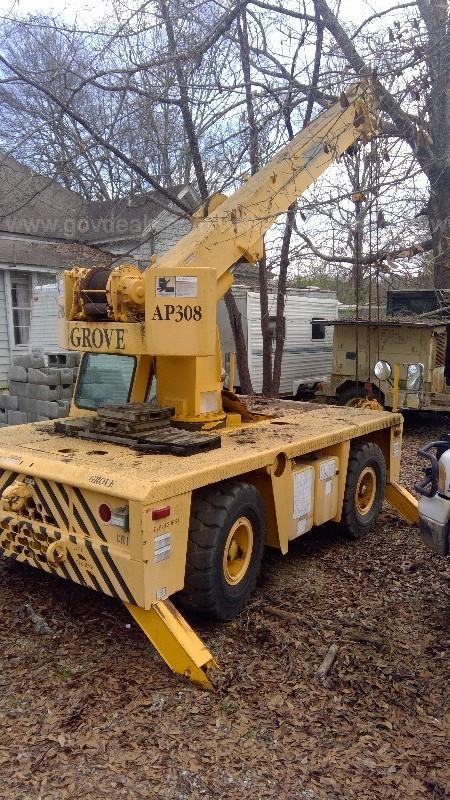 1997 Grove AP308 Truck Crane