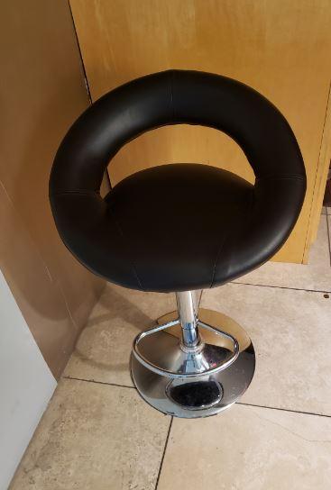 BROWN BAR STOOL