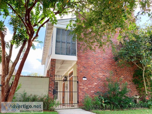 Patio Home In Highly Desirable area off of West Congress