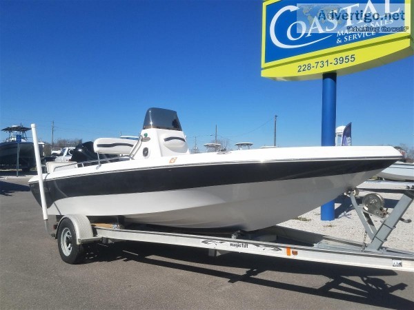 2005 Nautic Star 1900 Bay