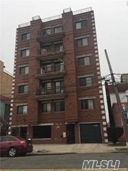 ID1366497 Beautiful 2 Bedroom Condo in Fresh Meadows
