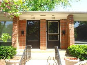    TOWNHOME FOR SALE   DEERFIELD   BRIGHT TRI-LEVEL 