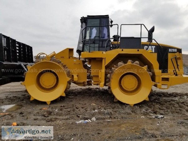 1996 CATERPILLAR 826G COMPACTOR