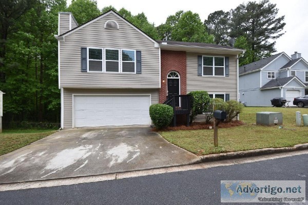 Welcome to 2351 Mills Bnd Decatur GA 30034