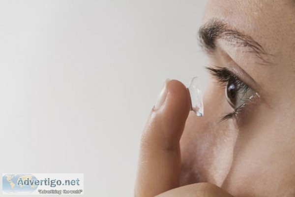 Contact The Best Eye Specialist While Facing Discomfort with Con