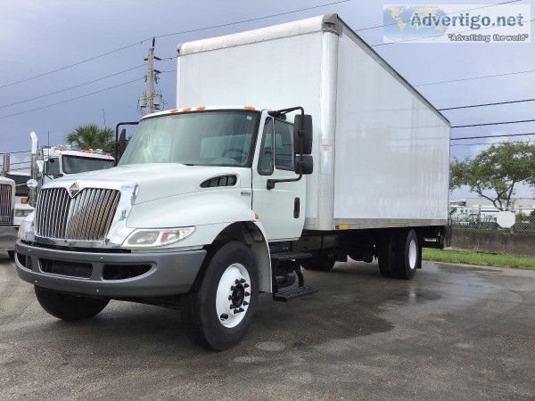 26  Commercial Truck Rental w Lift Gate