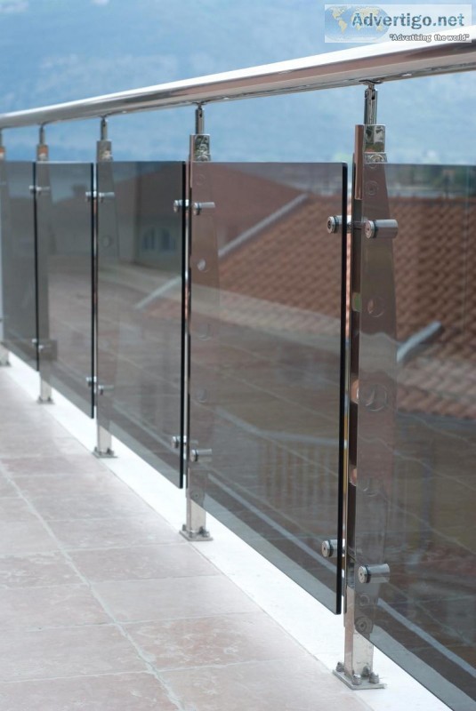 Glass Railings Manufacturers