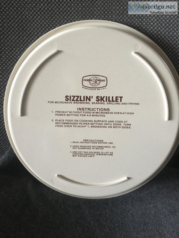 SIZZLIN&rsquo SKILLET NORDIC WARE