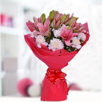 Celebrate Special Occasions By Ordering Flowers Online in Pune