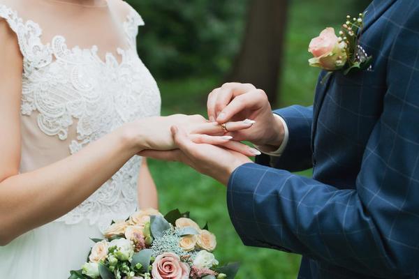 Beautiful Wedding Photography in West Midlands
