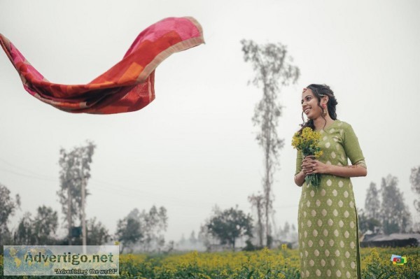 Pre Wedding Photographer in Delhi