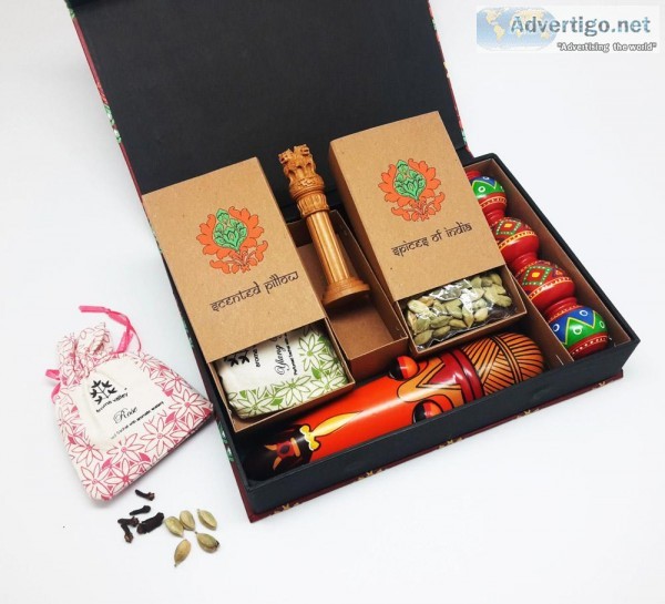 Corporate gift items online &ndash The Giving Tree