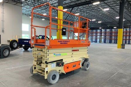 32 Ft. Scissor Lift Rent