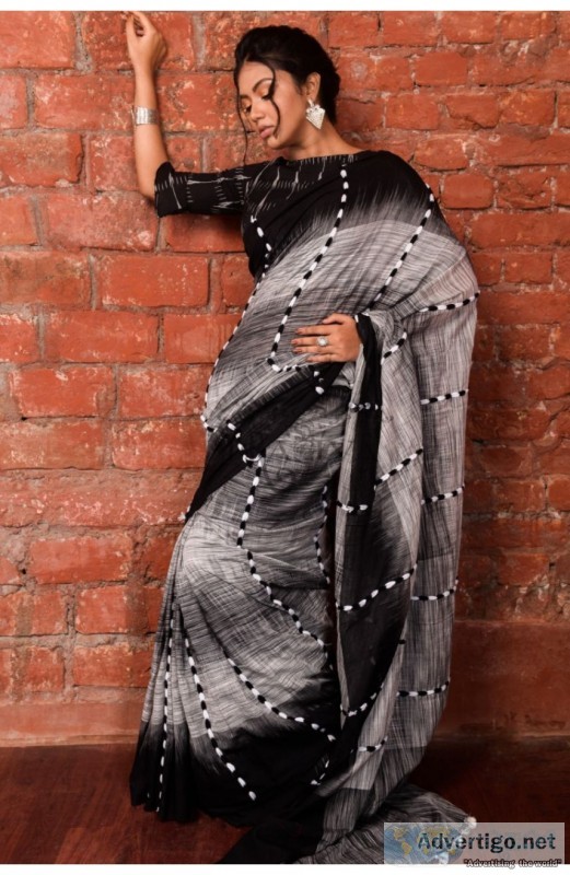 Handwoven pure khadi sarees online at a discounted price