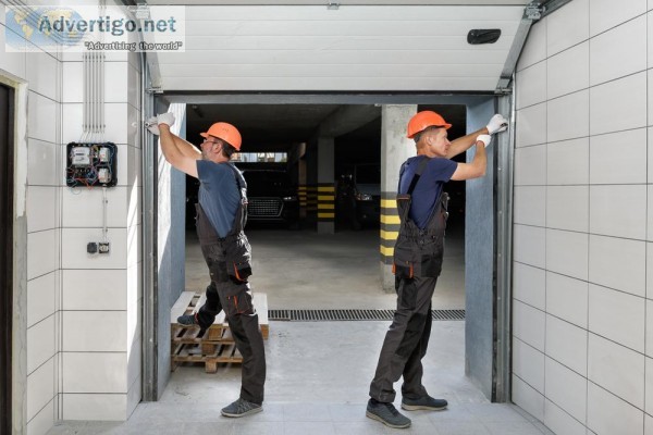 Looking For Garage Door Repair in Rockwall