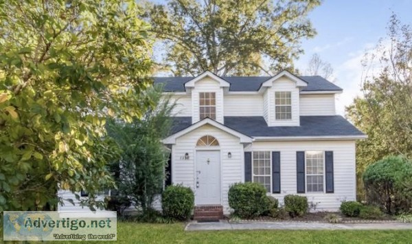 1198 Oak Knoll Ct Lithonia GA 30058