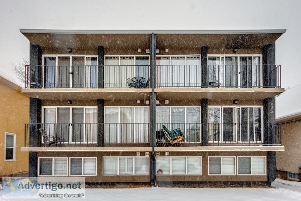 806 9A Street NW Calgary AB T2N 1V1